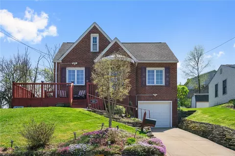 309 Clever Ave, Mckees Rocks, PA 15136