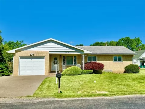 100 Nixon Ave, Butler, PA 16001