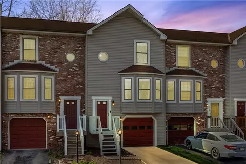 1903 Timber Trl, Imperial, PA 15126