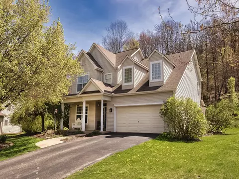 313 Evergreen Ct, Apollo, PA 15613