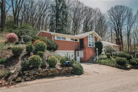 1809 Wade Street Ext, Aliquippa, PA 15001