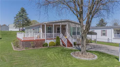 127 Treesdale Dr, Cranberry Township, PA 16066