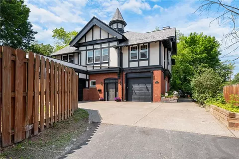 618 S Negley Ave, Pittsburgh, PA 15232