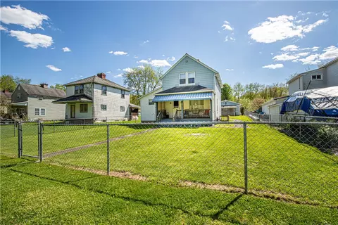 175 Alicia Main St, Greensboro, PA 15338