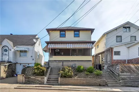 144 Center St, Springdale, PA 15144