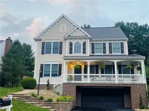 105 Crimson Dr, Pittsburgh, PA 15237