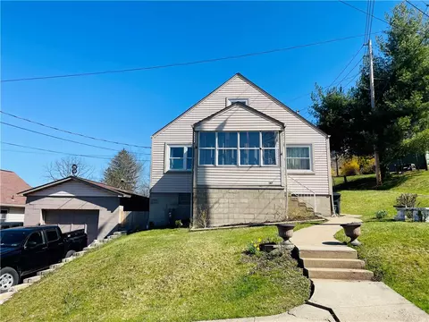 147 Rosewood Ave, Washington, PA 15301