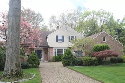 459 Maple Ln, Sewickley, PA 15143