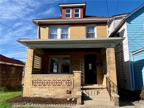 1215 2nd Ave, Coraopolis, PA 15108