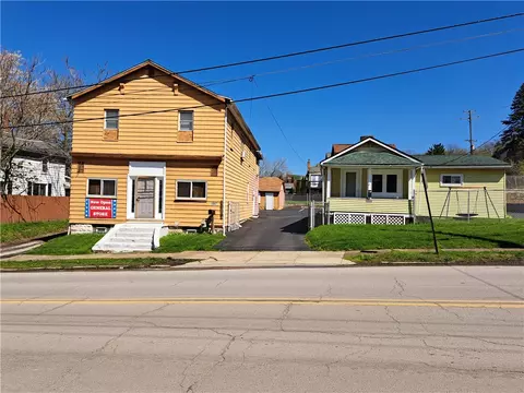 1807 1809 Moravia St, New Castle, PA 16101