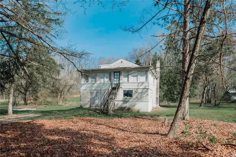 1313 Herman Rd, Cabot, PA 16023