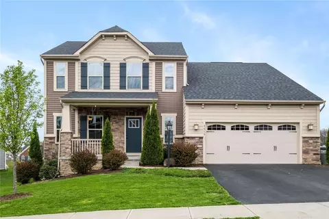 4015 Nightingale Dr, Valencia, PA 16059