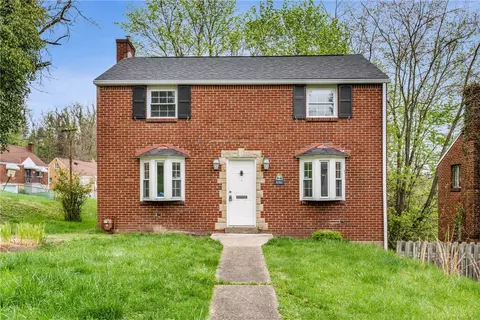 8701 Frankwood Rd, Pittsburgh, PA 15235