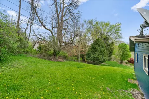 Exterior - 6 E Madison Ave, Irwin, PA 15642 photo 5 of 5