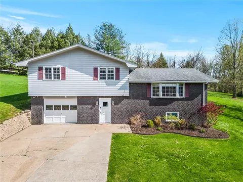 3114 Muse Ln, Mckeesport, PA 15131