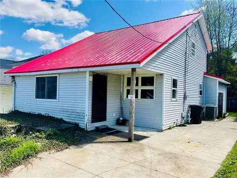103 Maple St, Edinboro, PA 16412