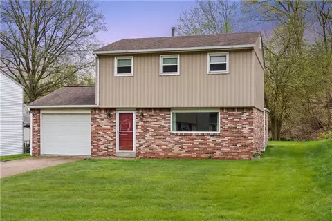 945 Elizabeth St, Mckeesport, PA 15133