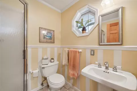 717 8th St, Irwin, PA 15642 photo 13