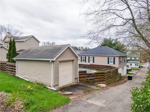 717 8th St, Irwin, PA 15642 photo 25