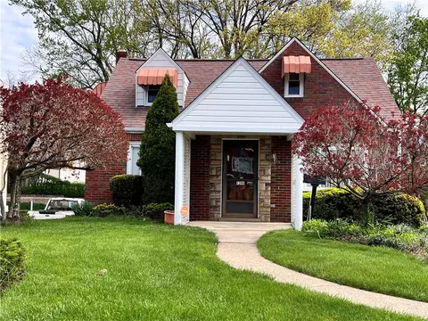 1246 Kirsopp Ave, Pittsburgh, PA 15220