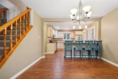 Dining - 2127 Elizabeth Ct, Export, PA 15632 photo 1 of 3