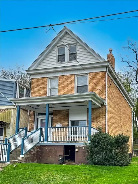 664 Frayne St, Pittsburgh, PA 15207