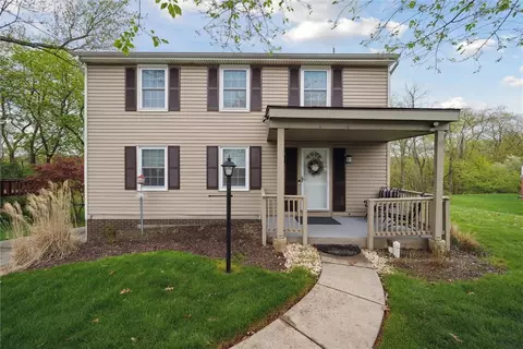 144 Carriage Hill Rd, Glenshaw, PA 15116