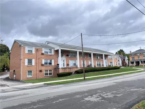 325 E Leasure Ave, New Castle, PA 16101