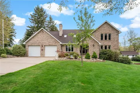 114 Mellon Dr, Irwin, PA 15642