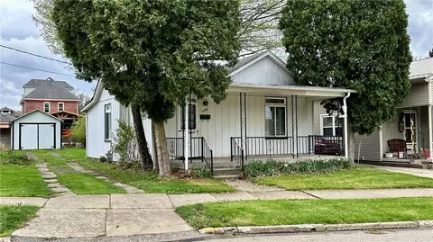 1105 Lane, Natrona Heights, PA 15065