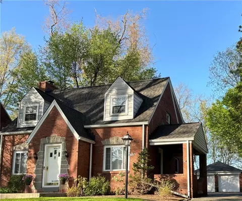 107 Overdale Rd, Pittsburgh, PA 15221