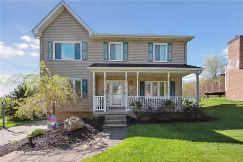 475 Pinion Dr, Imperial, PA 15126