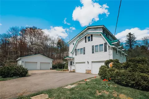 373 Frederick Rd, Strongstown, PA 15957