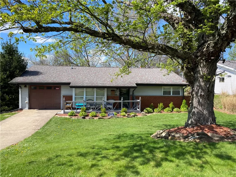 Exterior - 811 Garden City Dr, Monroeville, PA 15146 photo 1 of 7