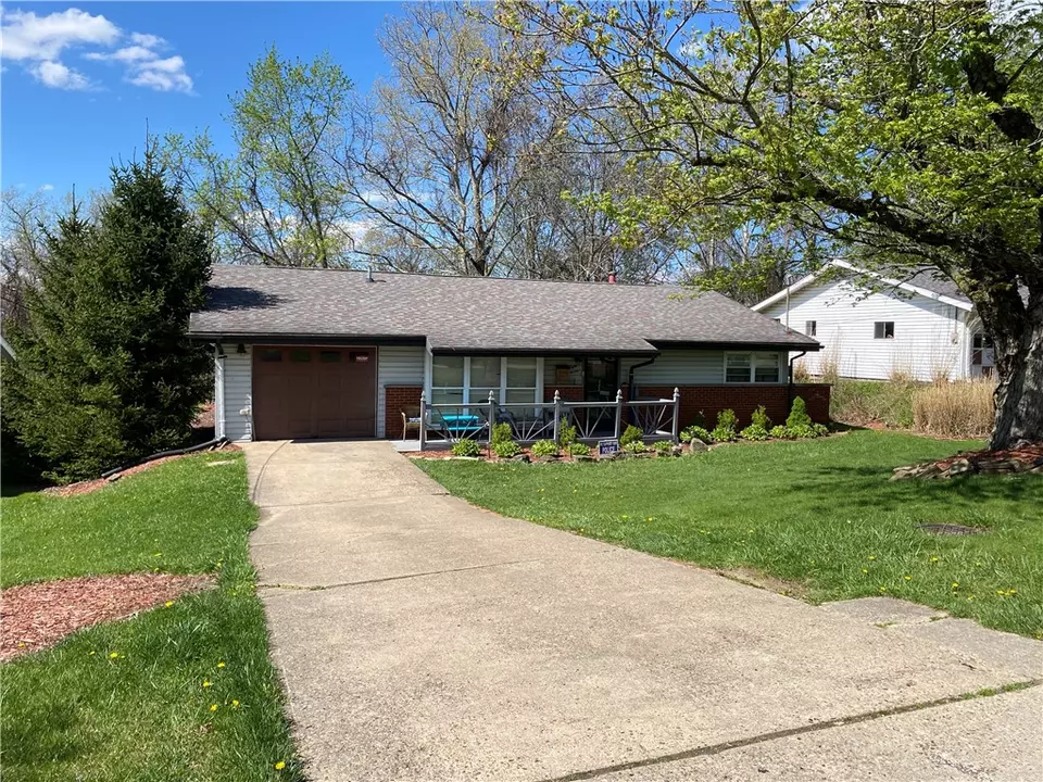 Exterior - 811 Garden City Dr, Monroeville, PA 15146 photo 7 of 7