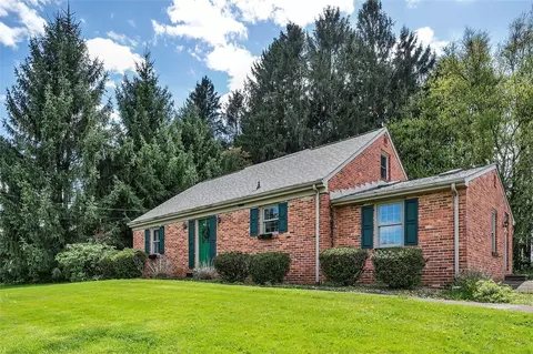 2862 Conway Wallrose Rd, Baden, PA 15005