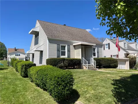 1415 Harvard Ave, Natrona Heights, PA 15065