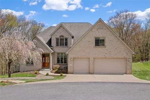 107 Cheyenne Dr, Butler, PA 16001