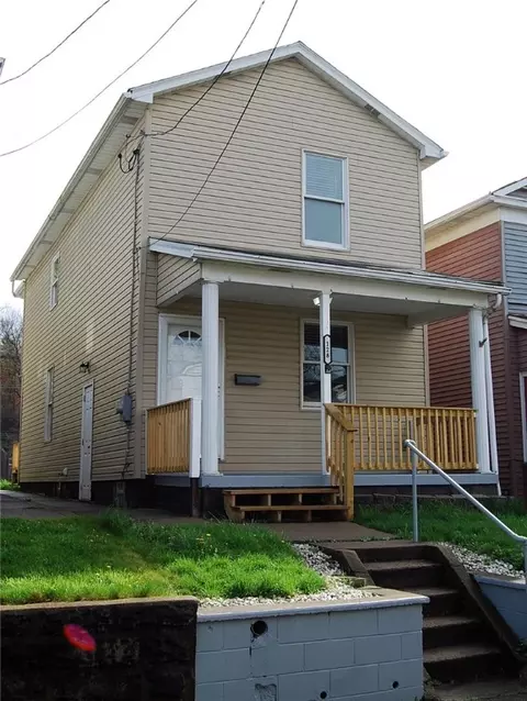 128 Maplewood Ave, Ambridge, PA 15003