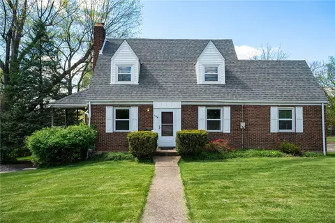 139 Betty Rae Dr, Pittsburgh, PA 15236