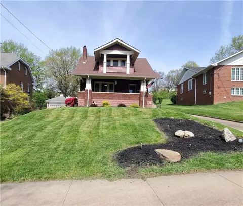 663 E Beau St, Washington, PA 15301