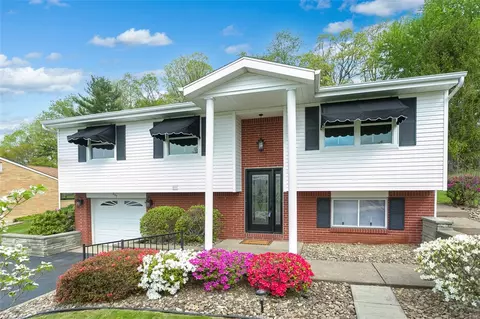 207 Barbara Ln, Connellsville, PA 15425