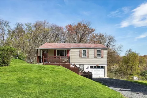 217 Brookston Dr, Cranberry Township, PA 16066