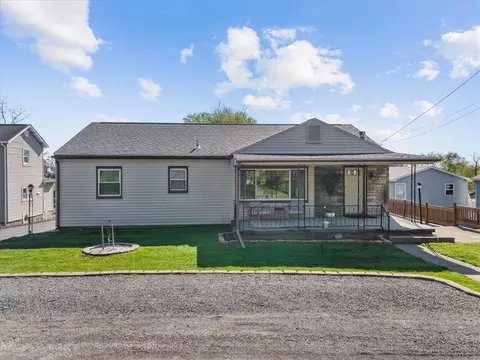 1406 19th Ave, Beaver Falls, PA 15010