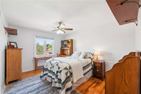 Bedroom - 11267 Drop Rd, Irwin, PA 15642 photo 4 of 7