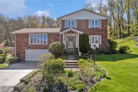 11267 Drop Rd, Irwin, PA 15642