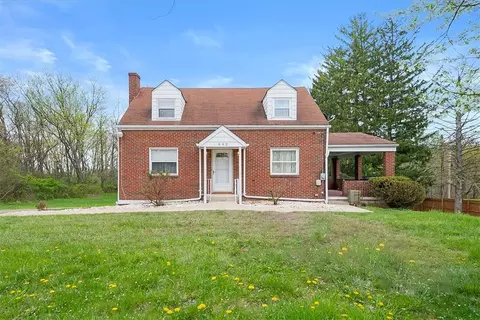 602 Meadowbrook Rd, Trafford, PA 15085