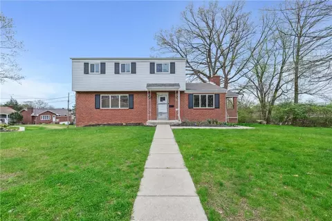 335 Jean Dr, Pittsburgh, PA 15236