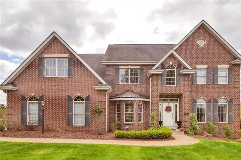 3433 Lake Ridge Dr, Murrysville, PA 15668