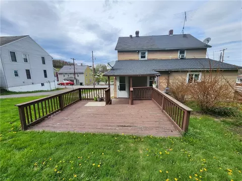 121 Somerset Ave, Jerome, PA 15937